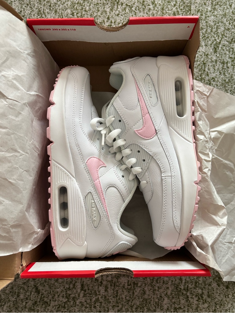 Nike Air Max 90 
Kids Size 6 (Women’s size 7) 
White and pink